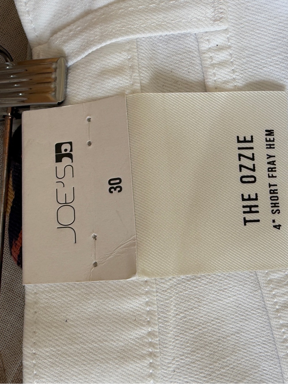 JOE’s Jeans White Ozzie Frayed Hem Denim Shorts size 30 - Picture 5 of 6
